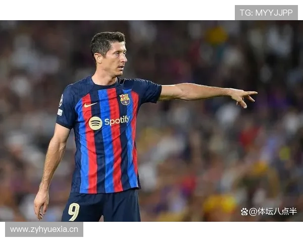 莱万多夫斯基与C罗进球效率对比：不同体系下的表现差异