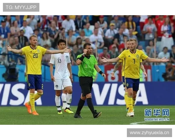 点球时其他队员提前进区，裁判该如何判罚规则详解