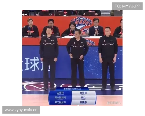 篮球裁判如何在比赛中依据罚球规则进行判罚与违例认定 篮球裁判如何在比赛中依据罚球规则进行判罚与违例认定